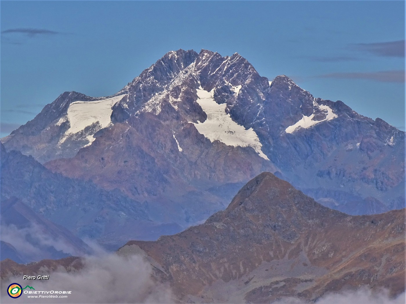 49 Zoom in Disgrazia (3678 m).JPG